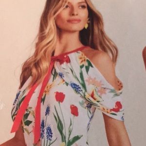 New York & Co Seventh Avenue Top Floral